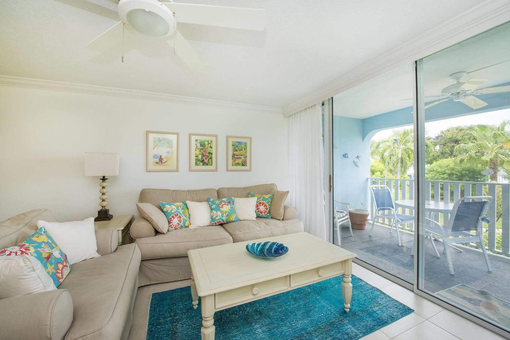Silver Sands Condominiums West Bay Bagian luar foto