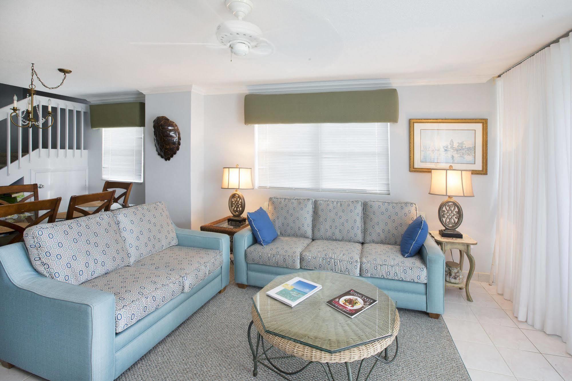 Silver Sands Condominiums West Bay Bagian luar foto