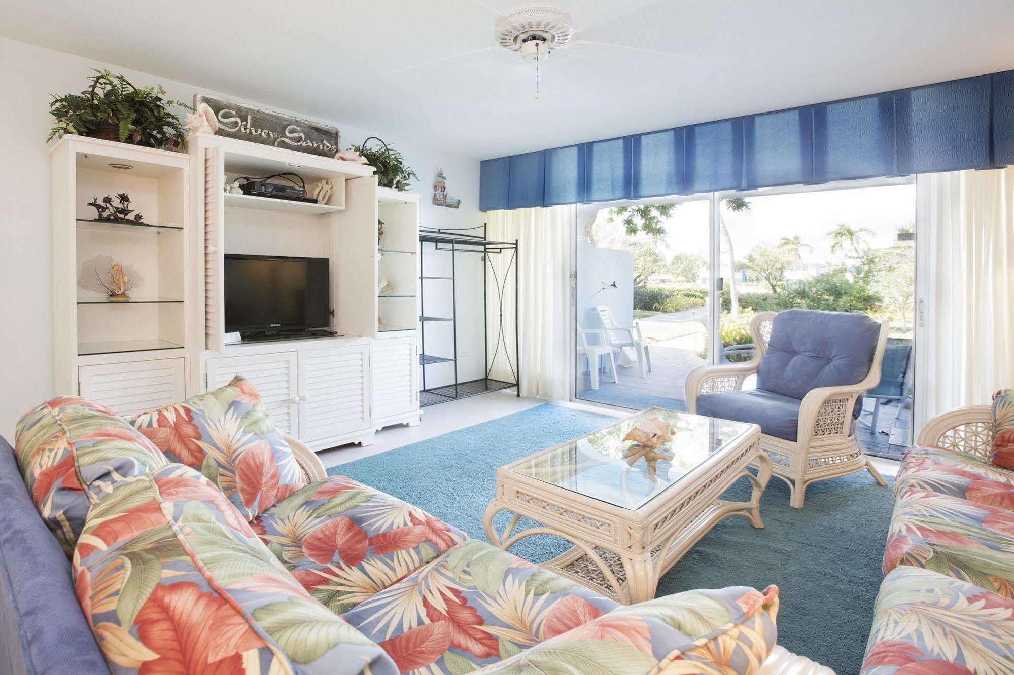 Silver Sands Condominiums West Bay Bagian luar foto